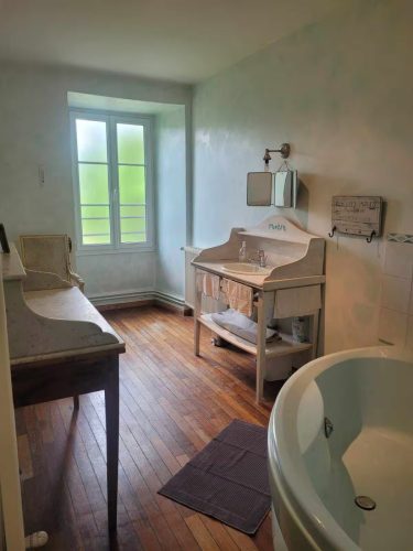 Salle de bain commune